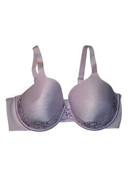 Vanity Fair Lavender Underwire Bra With Lace Accents Size 40D Adjustable Straps